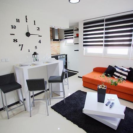 Mokaa Apartment โมสตาร์ ภายนอก รูปภาพ