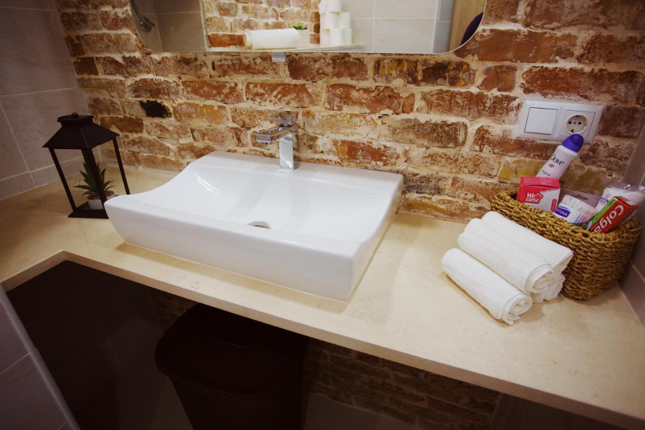 Mokaa Apartment โมสตาร์ ภายนอก รูปภาพ