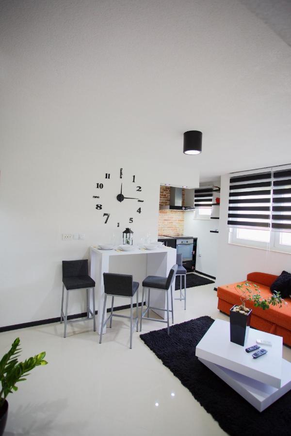 Mokaa Apartment โมสตาร์ ภายนอก รูปภาพ